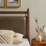 Walnut Mushroom / Twin